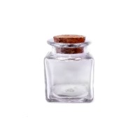 ΓΥΑΛΙΝΟ ΤΕΤΡΑΓΩΝΟ ΒΑΖΑΚΙ 4.3x5.3cm  50ml