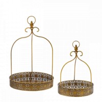 METAL VINTAGE GOLD TRAYS SET OF 2PCS